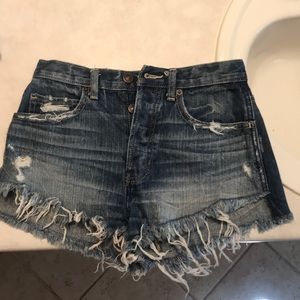 Women’s Abercrombie & Fitch Jean shorts size 00 24